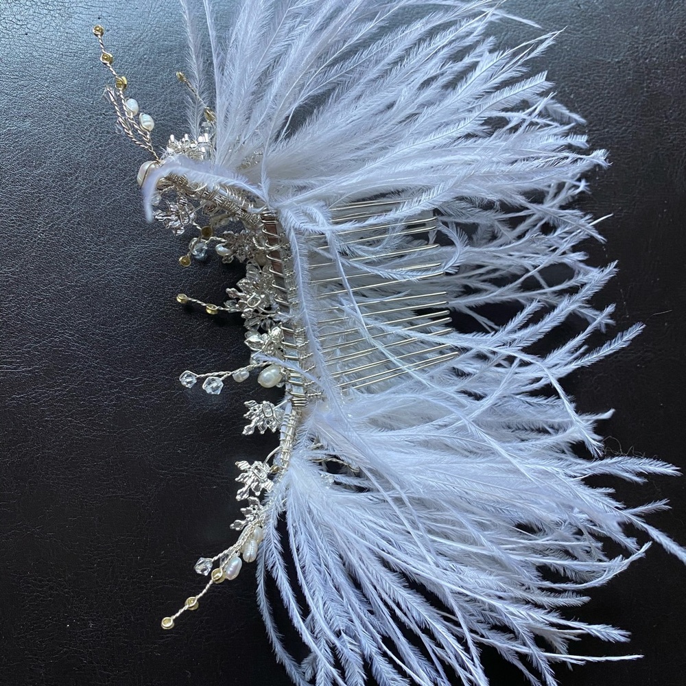 NWOT Bridal beaded feather hair comb - Picture 3 of 6